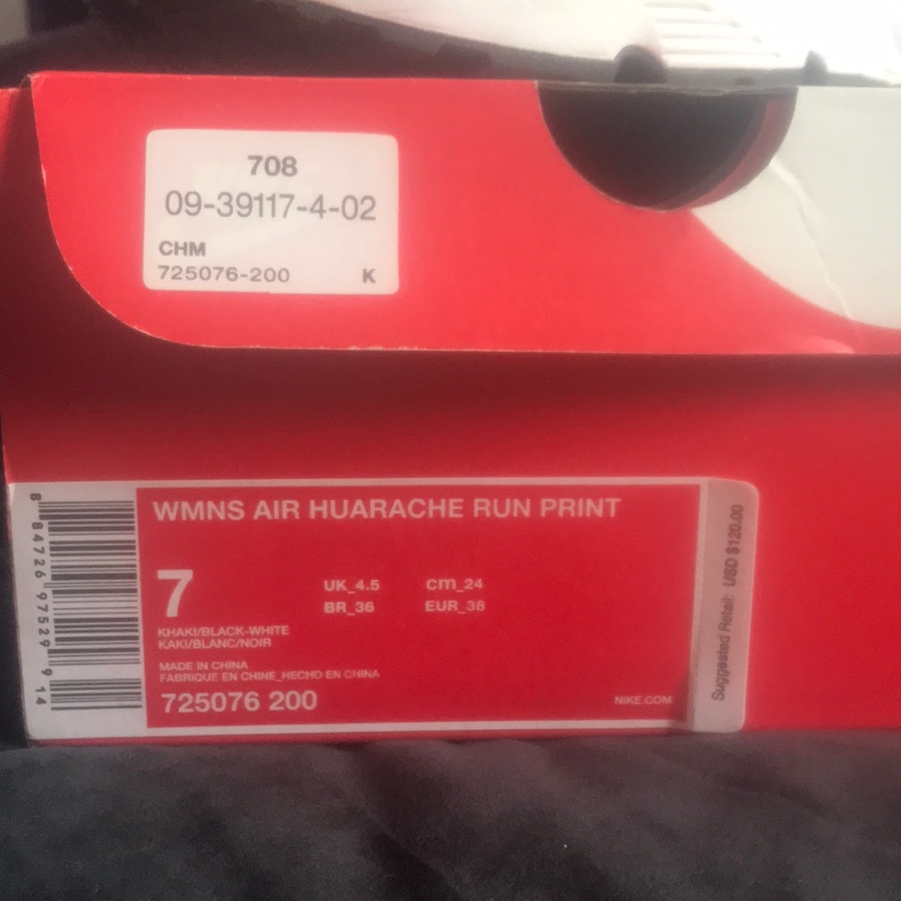 Huaraches In excellent condition worn once